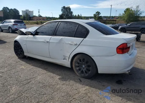 2006 BMW 325 I z USA, uszkodzony, nr VIN WBAVB13586KX45781